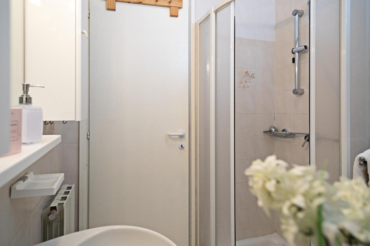Apartment Ortensia - Regarda Travel Lazise Luaran gambar